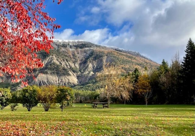 La Source Bed & Breakfast Saint-Pierre-d'Argencon Luaran gambar